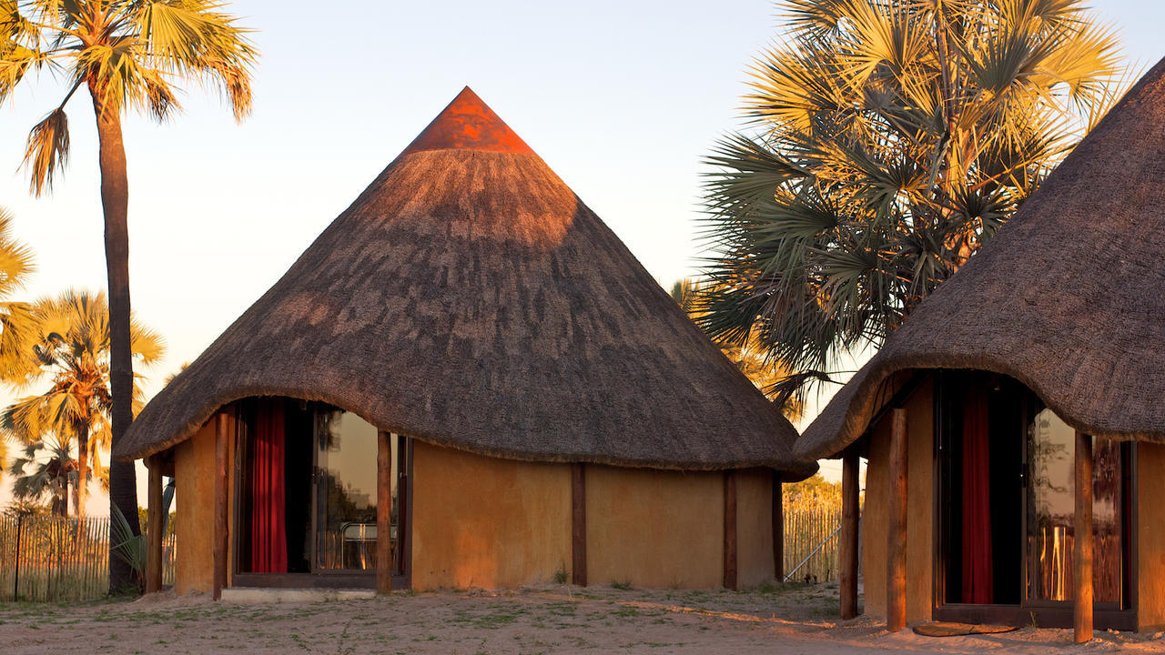 Ongula Village Homestead Lodge Omupumba Ngoại thất bức ảnh